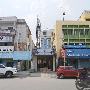 Green Tree Hotel-Near Vfs Global And Ramee Mall